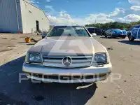 2002 Mercedes Benz SL-Class photo