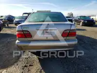 2002 Mercedes Benz E-Class фото