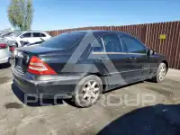 2002 Mercedes Benz C-Class photo