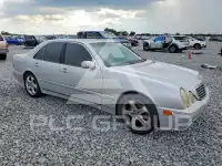 2002 Mercedes Benz E-Class photo