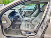 2002 Volvo V70 фото