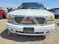 2002 GMC DENALI photo