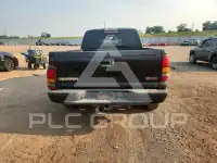 2002 GMC Sierra photo