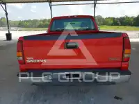 2002 GMC Sierra photo