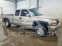 2002 GMC Sierra photo