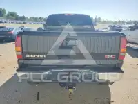 2002 GMC Sierra photo