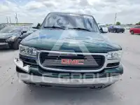 2002 GMC Sierra photo