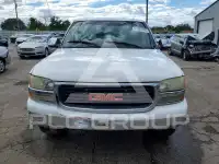 2002 GMC Sierra photo