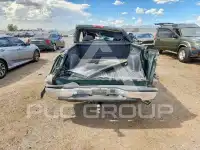 2002 GMC Sierra photo