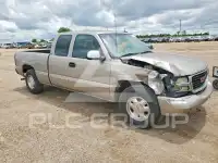 2002 GMC Sierra photo