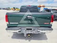 2002 GMC Sierra photo