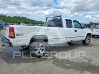2002 GMC Sierra photo
