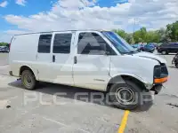 2002 GMC Savana photo