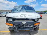 2002 GMC Savana photo