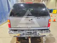 2002 GMC YUKON фото