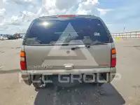 2002 GMC YUKON фото
