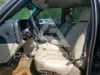 2002 GMC YUKON фото