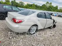 2002 Lexus ES300 photo