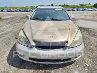 2002 Lexus ES300 photo