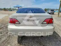 2002 Lexus ES300 photo