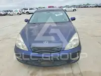 2002 Lexus ES300 photo