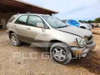 2002 Lexus RX300 photo