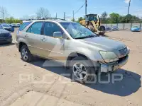2002 Lexus RX300 фото