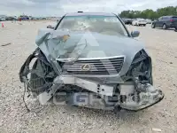 2002 Lexus LS430 photo