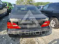 2002 Lexus LS500 photo