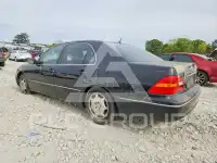 2002 Lexus LS500 photo