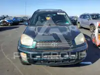2002 Toyota RAV4 photo