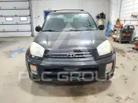 2002 Toyota RAV4 photo