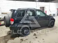 2002 Toyota RAV4 photo