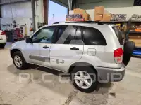 2002 Toyota RAV4 photo