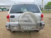 2002 Toyota RAV4 photo