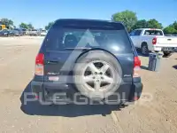 2002 Toyota RAV4 photo