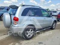 2002 Toyota RAV4 фото