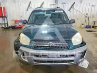 2002 Toyota RAV4 photo