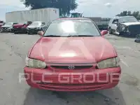 2002 Toyota COROLLA фото