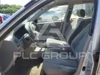 2002 Toyota COROLLA фото