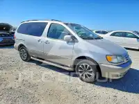 2002 Toyota SIENNA photo
