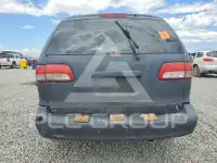 2002 Toyota SIENNA фото