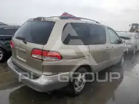 2002 Toyota SIENNA фото