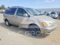 2002 Toyota SIENNA фото