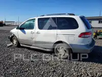 2002 Toyota SIENNA фото