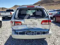 2002 Toyota SIENNA photo