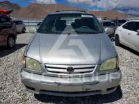 2002 Toyota SIENNA photo