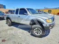 2002 Toyota TACOMA фото
