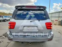 2002 Toyota SEQUOIA фото
