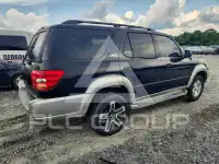 2002 Toyota SEQUOIA фото